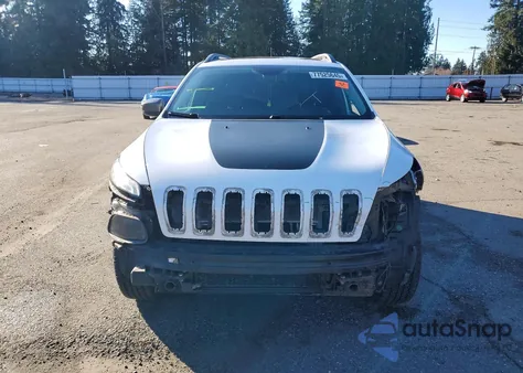 2015 Jeep Cherokee Trailhawk from USA, damaged, VIN 1C4PJMBS3FW757093